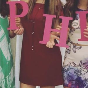 𝅺Crimson Red Over-The-Shoulder Ruffle Sleeve Dress